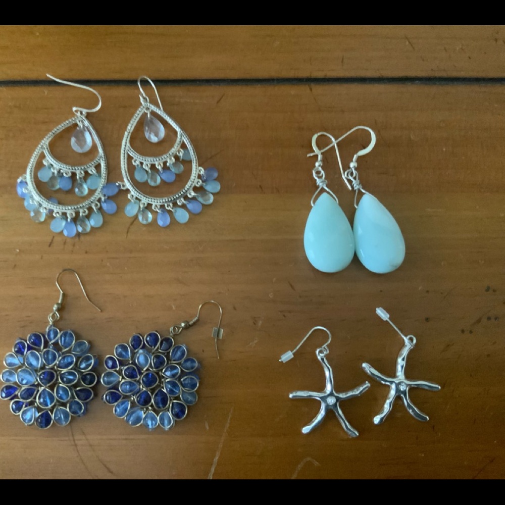 Set of 4 pairs of fashion earring